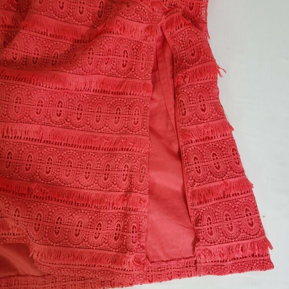 Talbots Top Womens Sz 10 Coral Fringe Sleeveless Crochet Lace Shell Blouse Tiere - Picture 10 of 10
